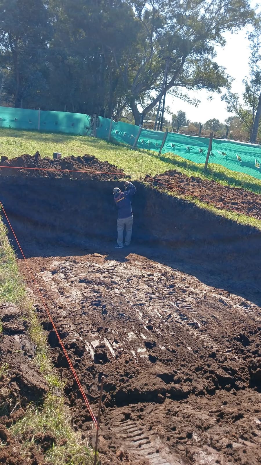 Excavacion de pileta Benavidez